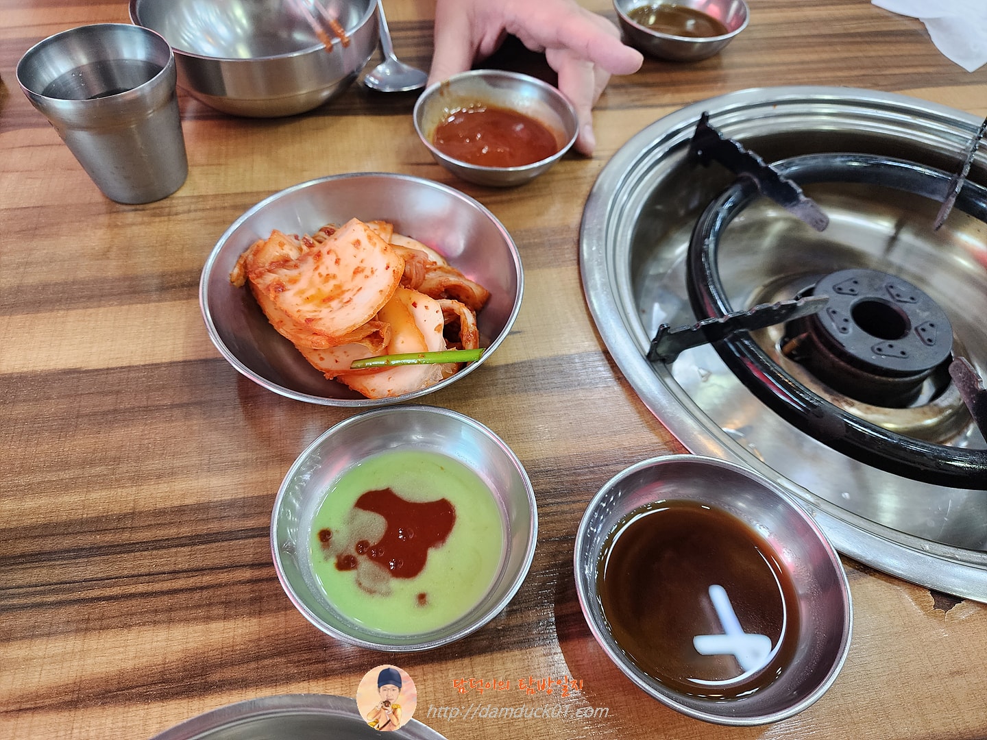 최피디해물칼국수 반찬