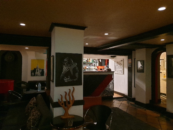 시드니 재즈 바와 라틴 바(살사 바): BarMe, Establishment Bar, Pontoon Bar_BarMe,_1층 바