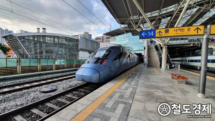 서울역 KTX 완전분석 (시간표 구조, 예매팁, 주차 정보)