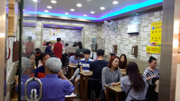 생생정보 가격파괴 Why 국산 콩국수 &amp; 손칼국수 음식점