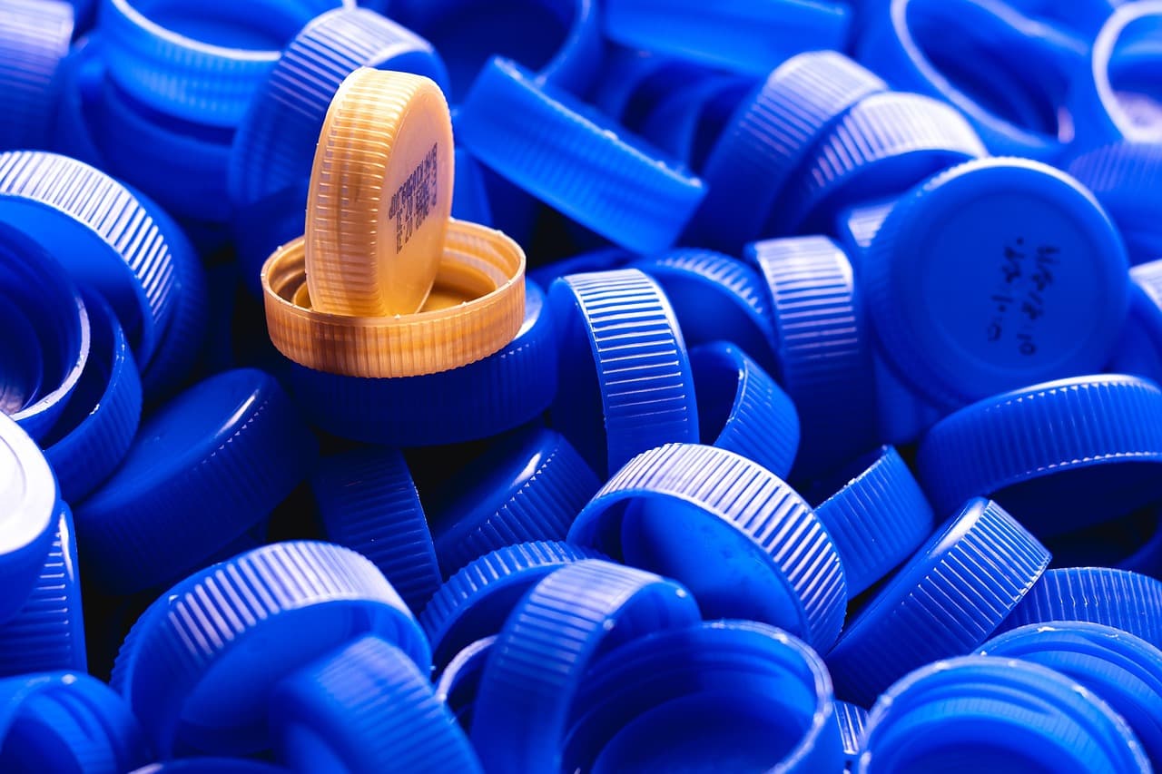 재활용 참여 경험이 개인의 자기 효능감과 정체성에 미치는 심리적 변화