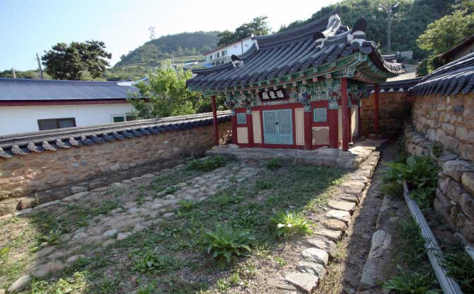 어청도 치동묘