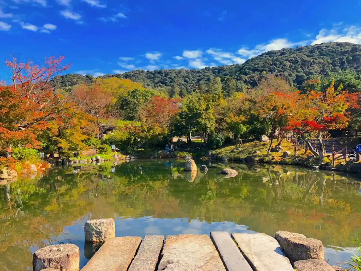 마루야마 공원 (교토 역 주변)