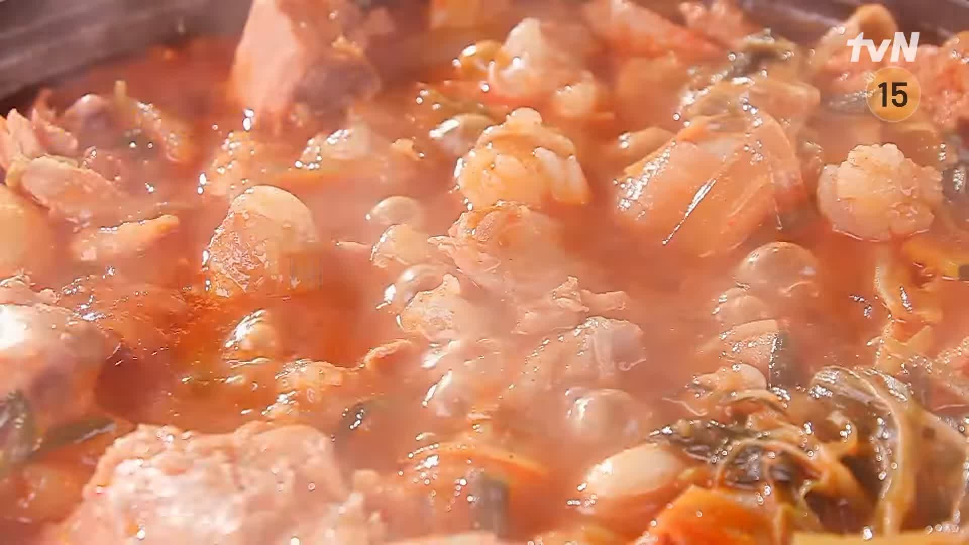 줄서는식당 영탁 추천 치즈계란말이, 계란밥과 곱창 대창을 넣은 닭도리탕 곱도리탕 맛있는 곳 을지로 힙지로 맛집 소개