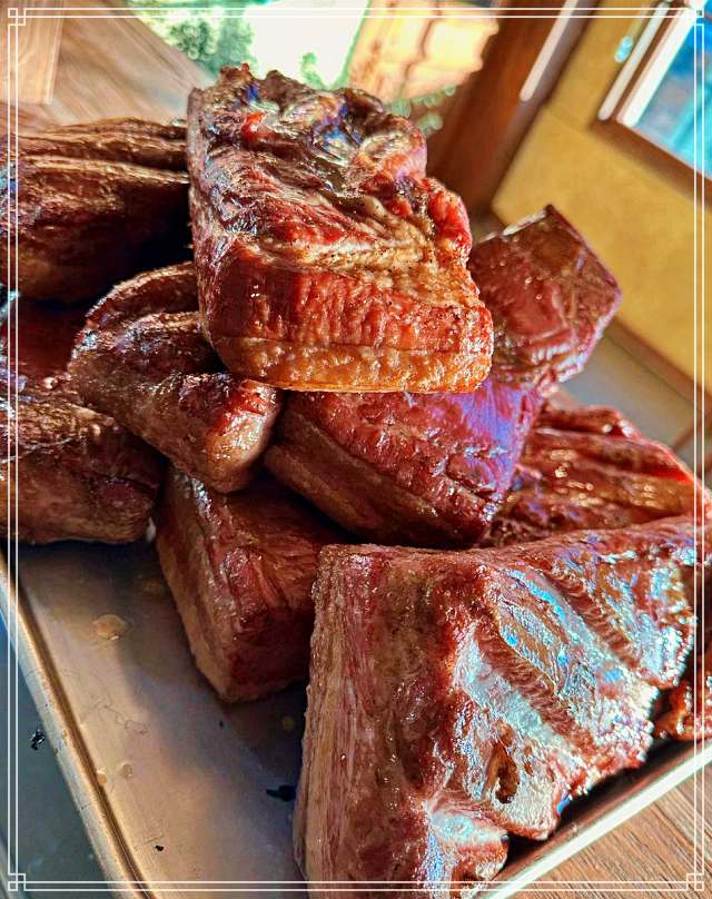 생생정보 마당 남양주 팔당 숯불 숙성 스테이크, 차콜 풀드포크 맛집