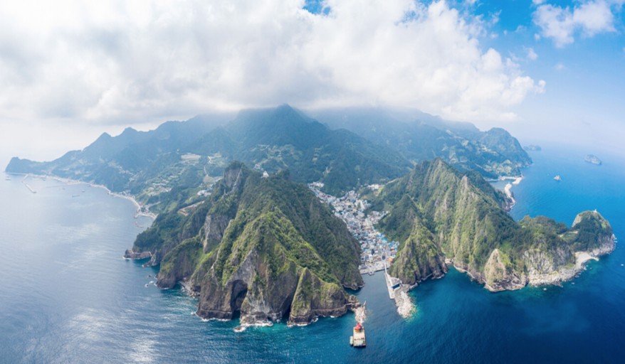 울릉도공항 위치와 완공시기 건설 시 환경문제 이후기대효과 