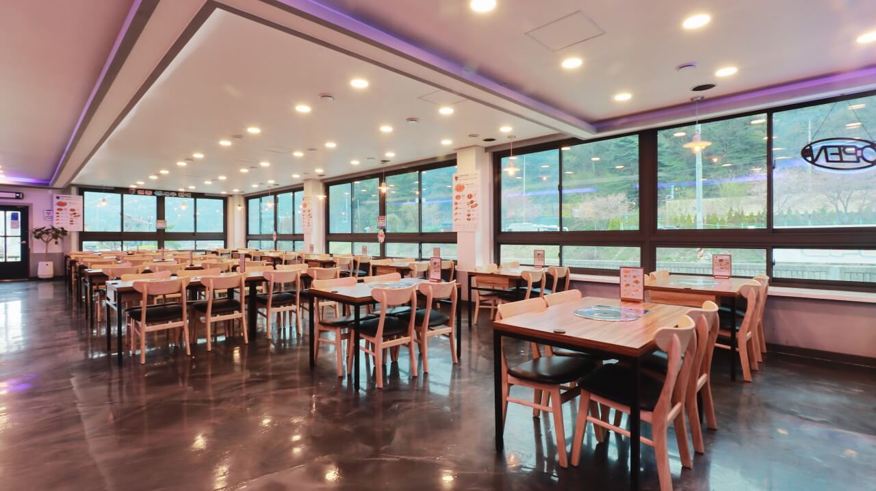 생방송투데이 활새우 한상 경남 창원 자족식당