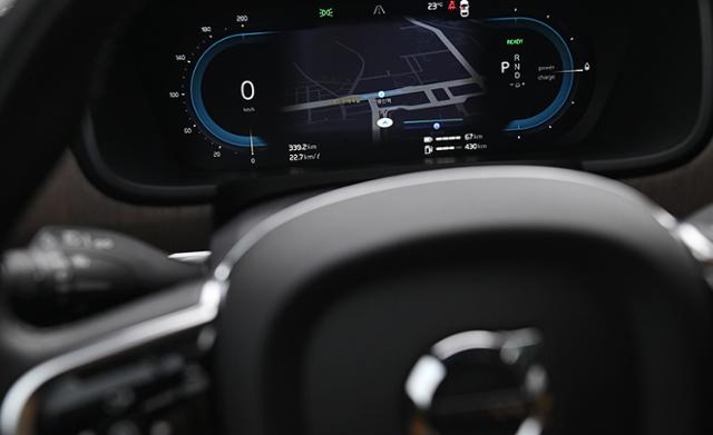 볼보 S90 MHEV & 리차지 PHEV