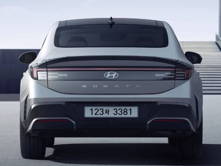 쏘나타-디엣지-후면