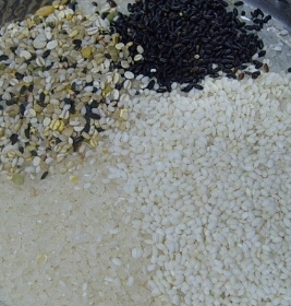 흑미 효능 놀라운 10가지 부작용 칼로리 고르는법