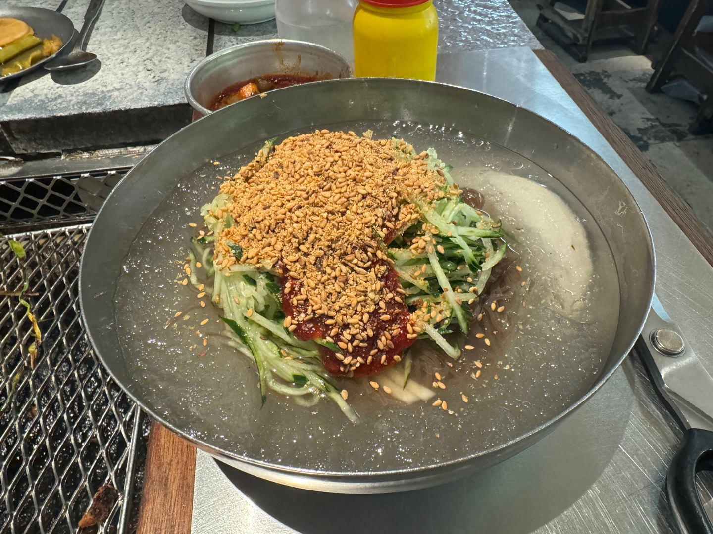 산청숯불가든