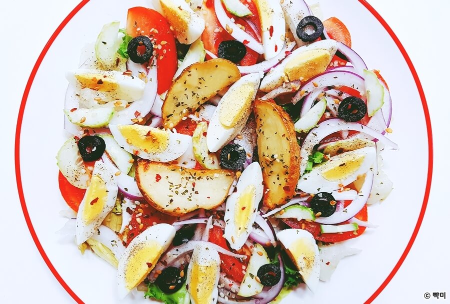 에그-토마토-샐러드-다이어트-샐러드-레시피