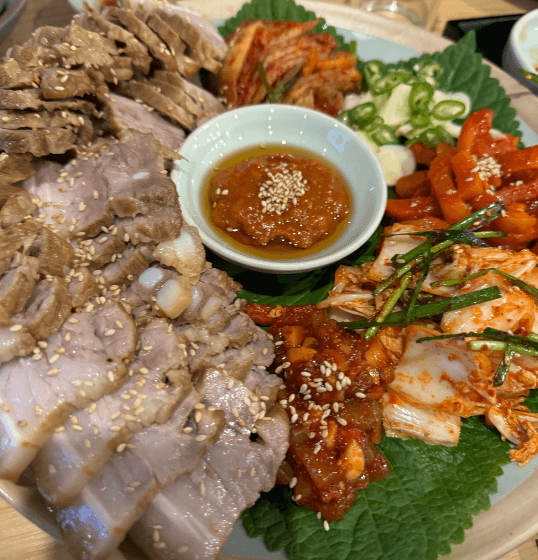 토밥 토요일은 밥이 좋아 누룽지 족발 불족발 영등포 맛집