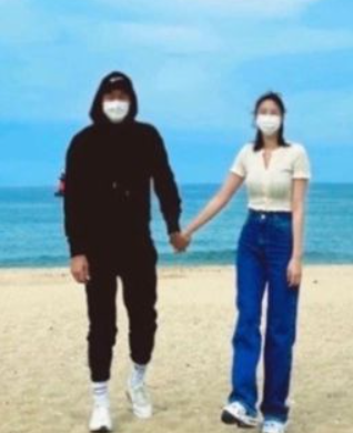 NS윤지와-결혼상대자-사진입니다.