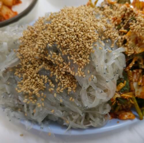 생생정보 택시맛객 당진 장고항 실치회 실치국 맛집 민영이네횟집 실치회가격