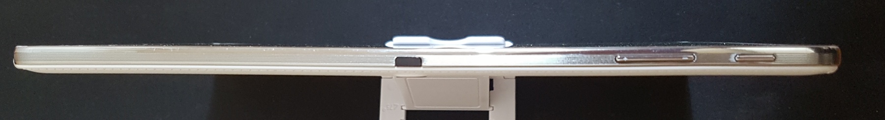 갤럭시 노트10.1 2014 에디션 측면