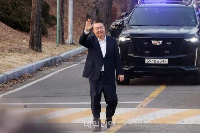 "윤석열 체포, 물리력 행사 논란과 법적·윤리적 책임—‘국가적 기준과 책임감’ 절실한 시점"