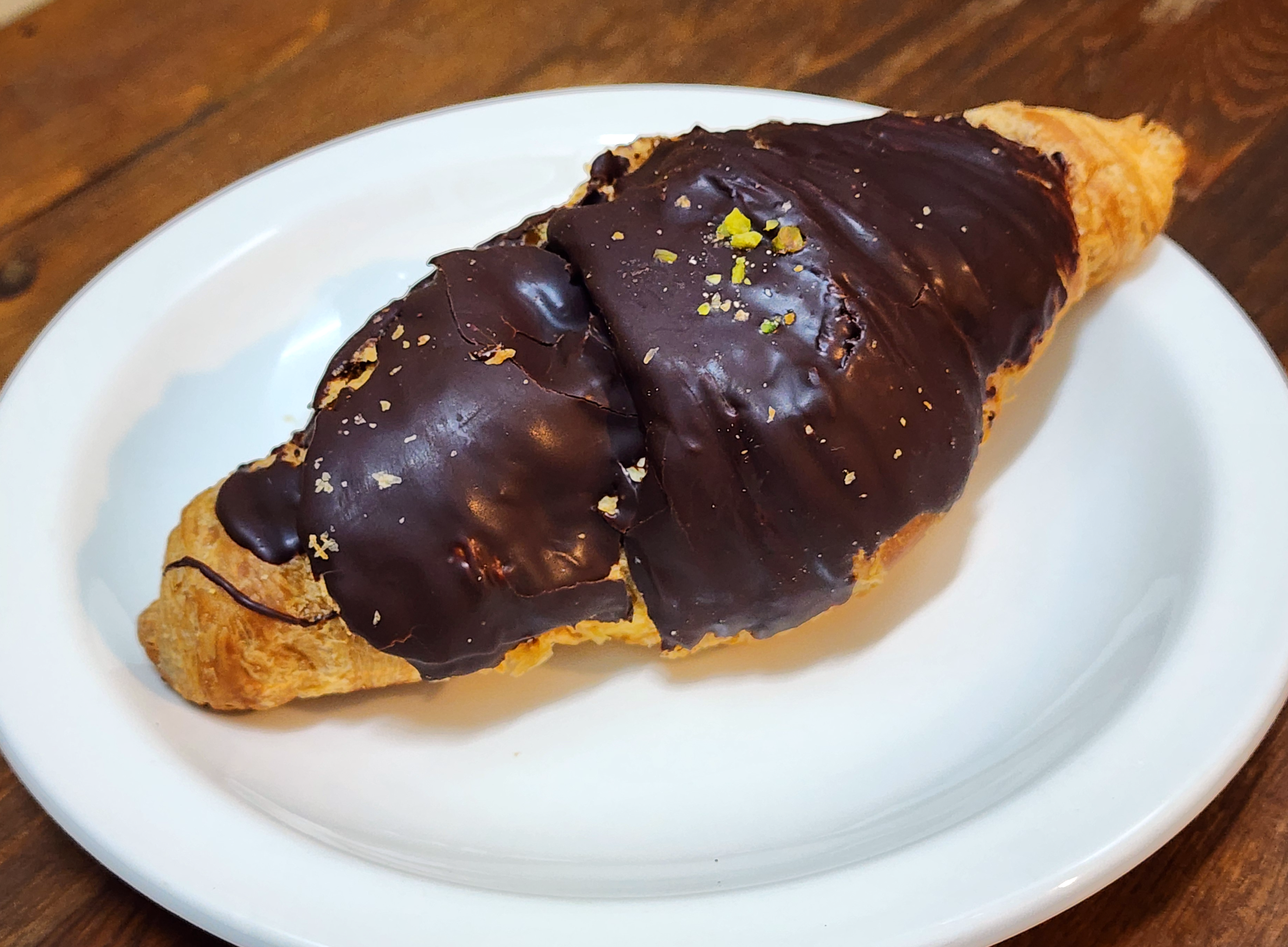 GS편의점_두바이식카다이프크루아상