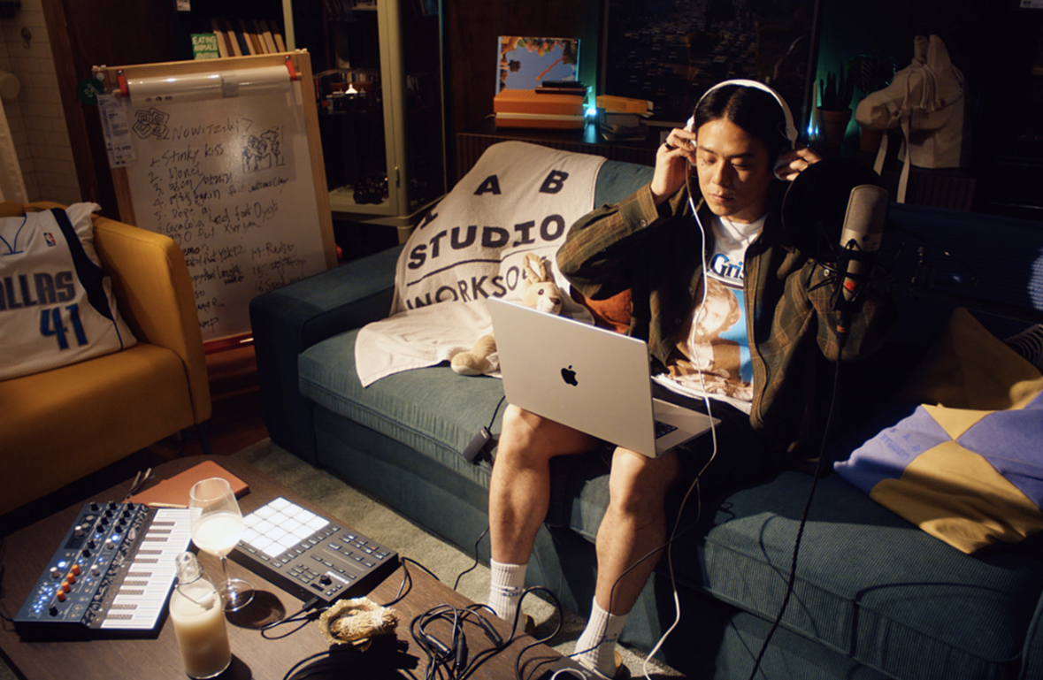 빈지노-이케아-노비츠키-리스닝-스튜디오-쇼룸