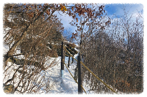 용문산