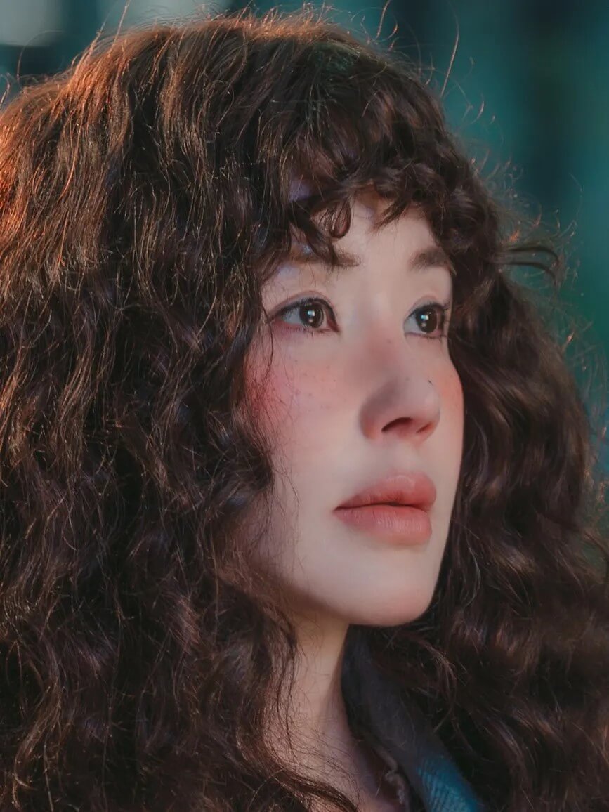 드라마 금쪽같은 내스타의 주인공 봉청자역의 엄정화배우의 대표 홍보 메인포스터입니다.