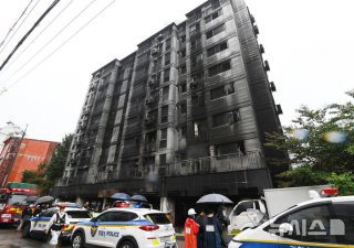 필로티 구조 화재 취약성