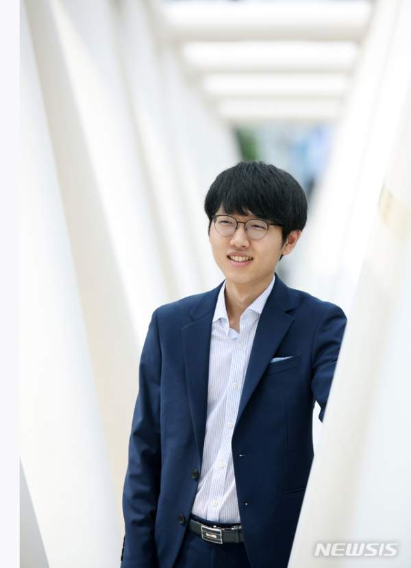 신진서 프로필 총정리｜나이&middot;학력&middot;고향 부산&middot;세계랭킹 1위&middot;누적 상금 100억&middot;이지현 상대전적
