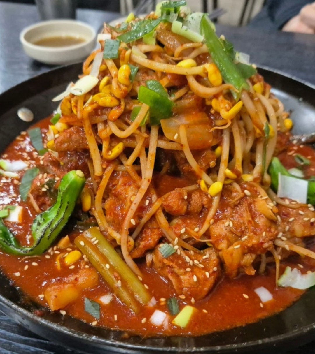 생생정보 결정적한수 묵은지뼈찜, 우거지감자탕 정보!(2026년 3월 4일 수요일 방송)