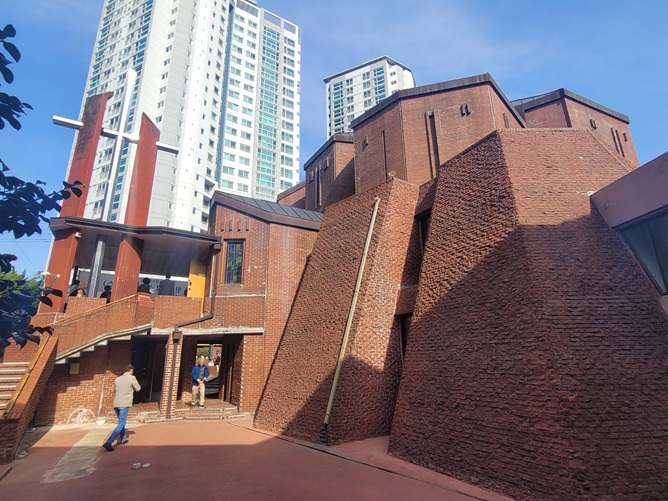 양덕동 주교좌성당