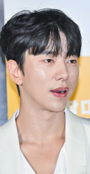 윤현민 프로필