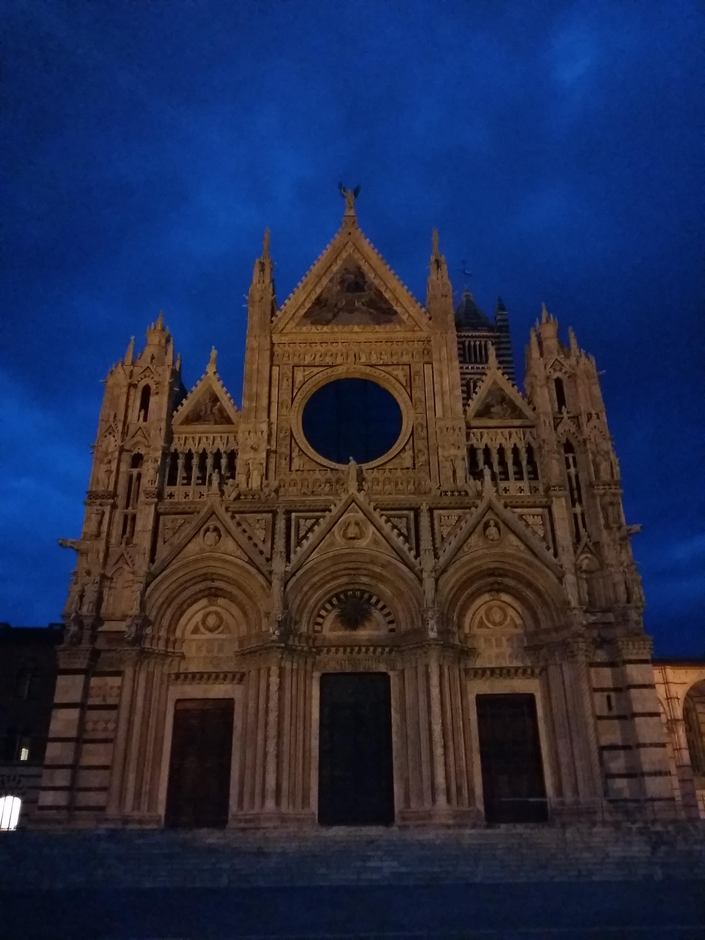 이탈리아 시에나 대성당 정면