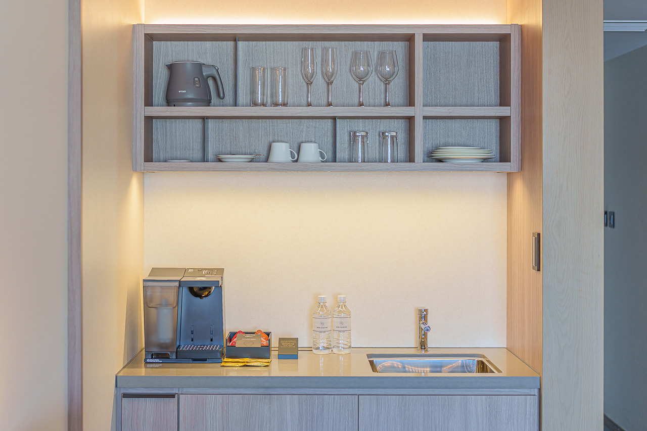 Hotel Collective, Naha: A Connecting-Room Stay on Kokusai Street — original photograph 45