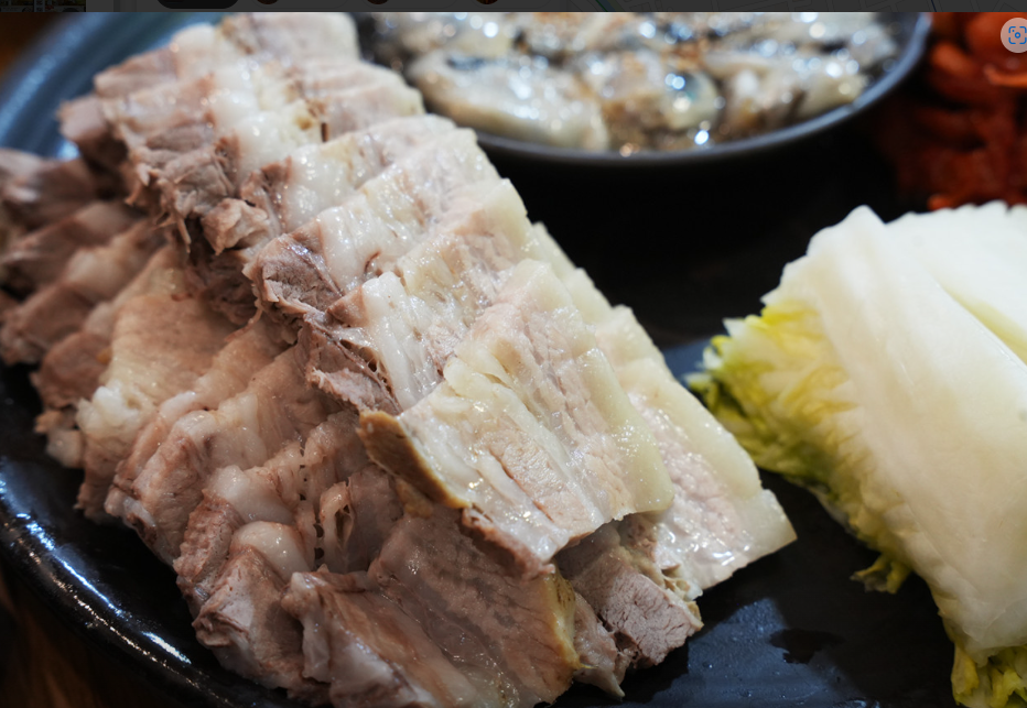 흥부보쌈 대표 메뉴 