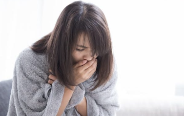 기관지 천식이 있는 여성