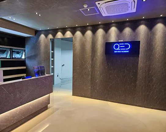 QED골프아카데미 용원점