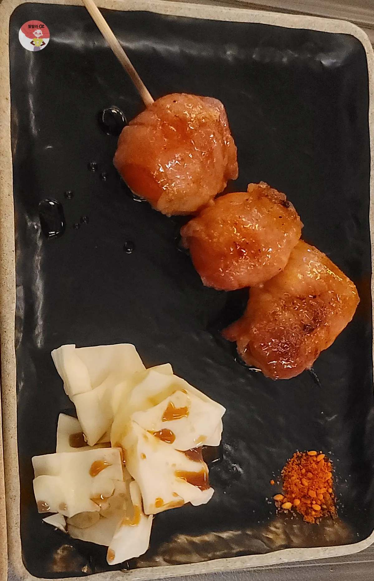 서울-대학로-하나마토-안주-베이컨 토마토 꼬치와 양배추