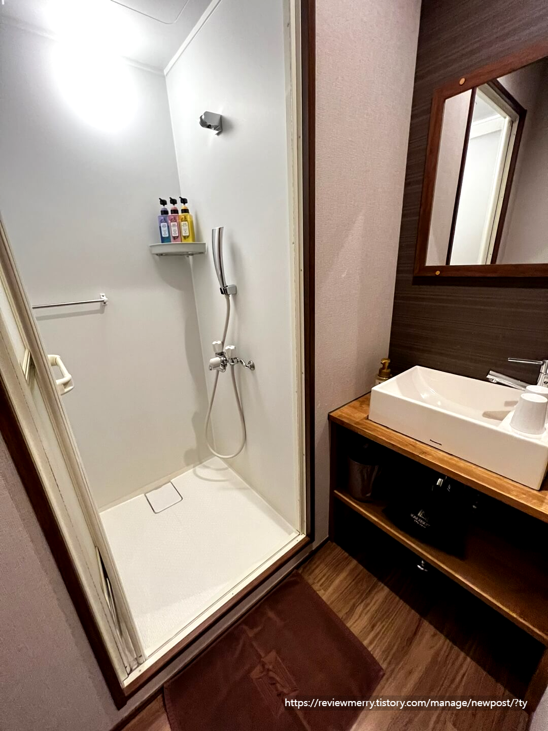 샤워실 사진