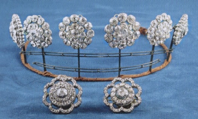 tiara