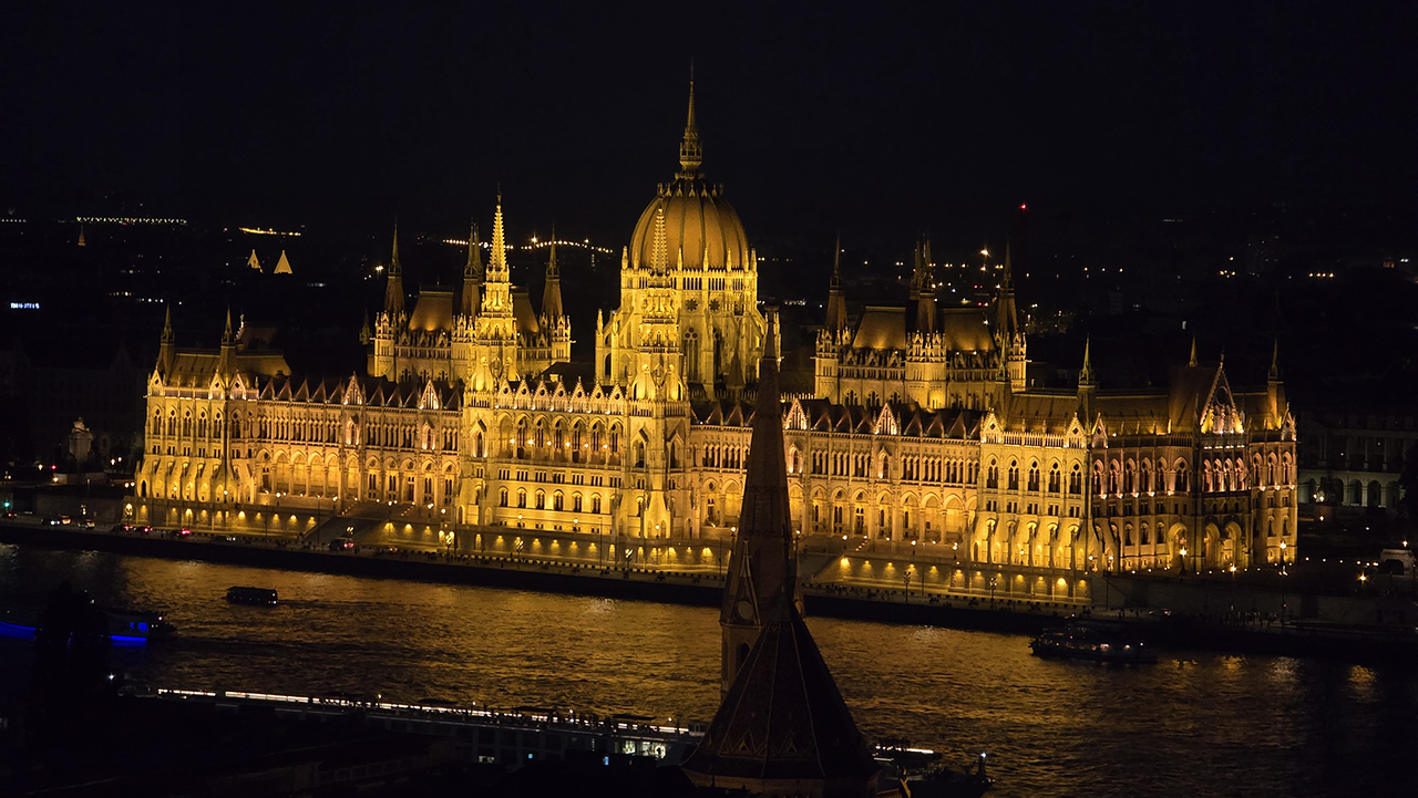 부다페스트 어부의 요새 국회의사당 야경