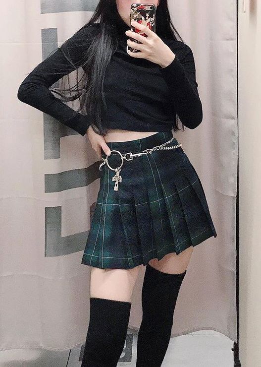 여성스러우면서도 귀여운 여자패션
