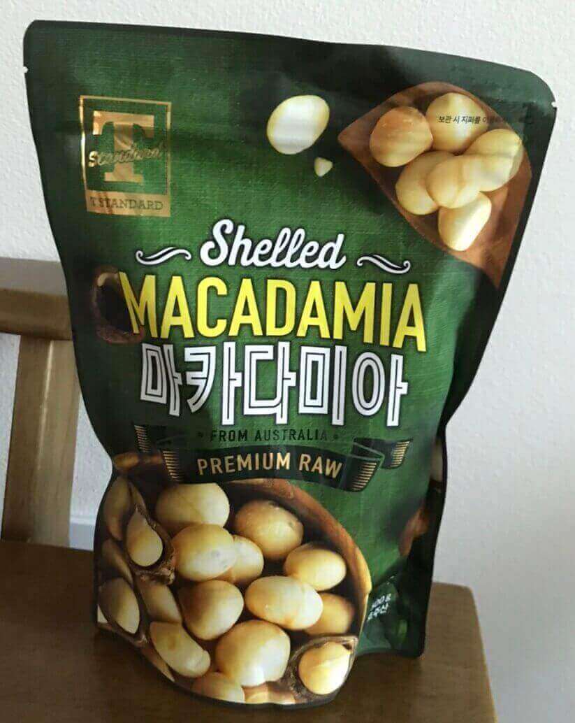 트레이더스에서 판매하는 마카마다미아 봉지 사진입니다.