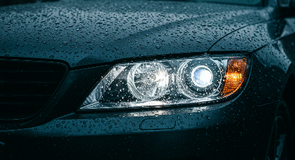자동차 헤드라이트 