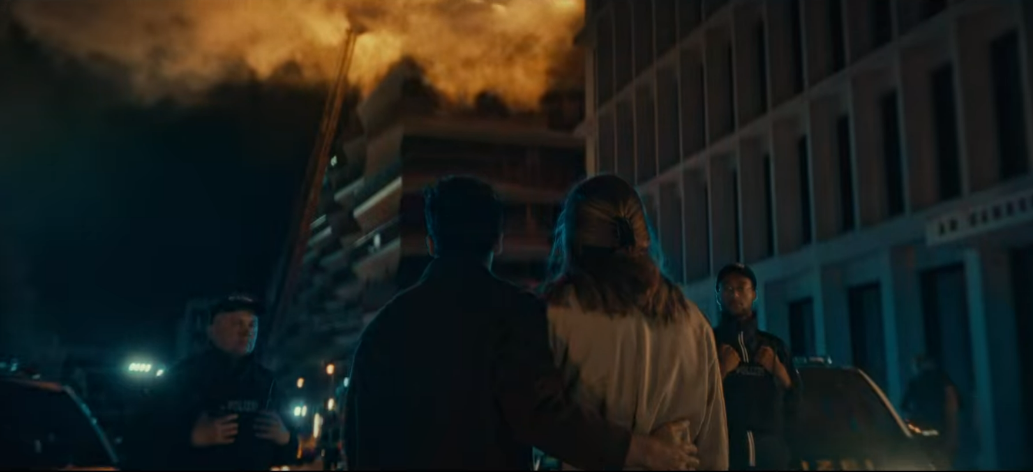 불타버린 막스와 엘리의 집