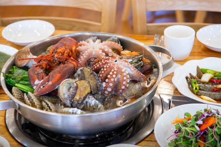 생생정보 고수의부엌 바닷가재해물탕 인천 부평구 대하해물탕