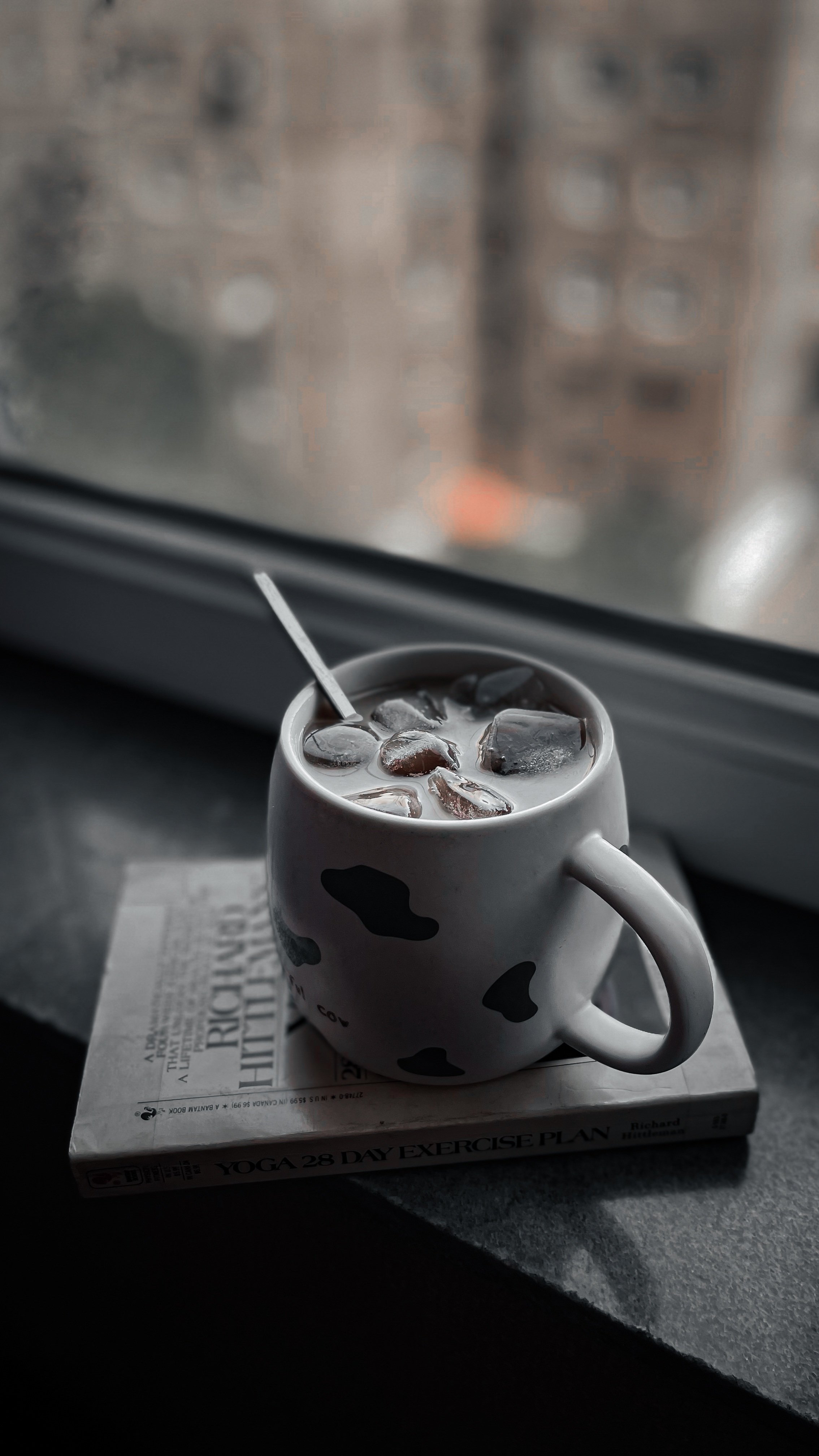 아침에 일어나 커피한잔