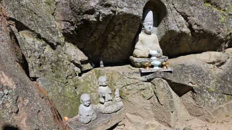 이천 영월암 : 설봉산 자락에 자리한 고요한 산사에서 만나는 불교 문화