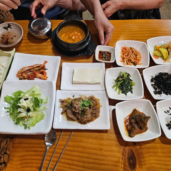 생생정보 우와한 식당 수제 가마솥 두부버섯전골 음식점 위치