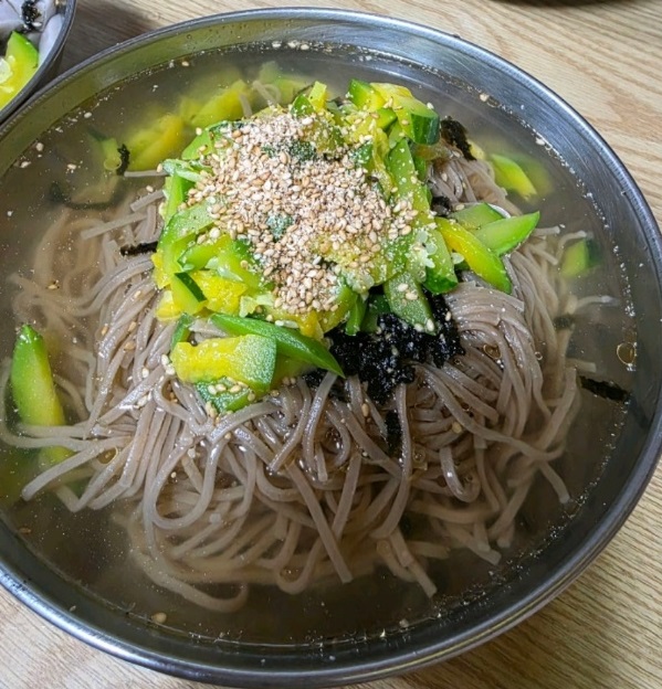대구-메밀비빔국수-달인-장할매맛집