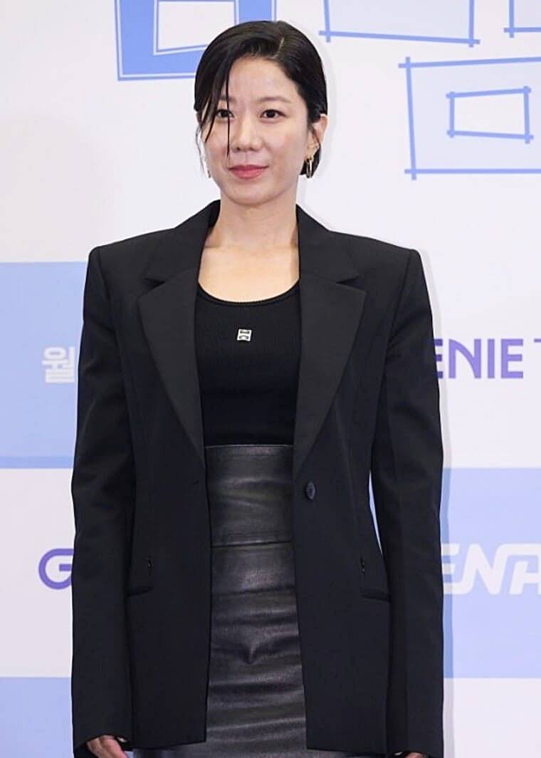 배우-전혜진
