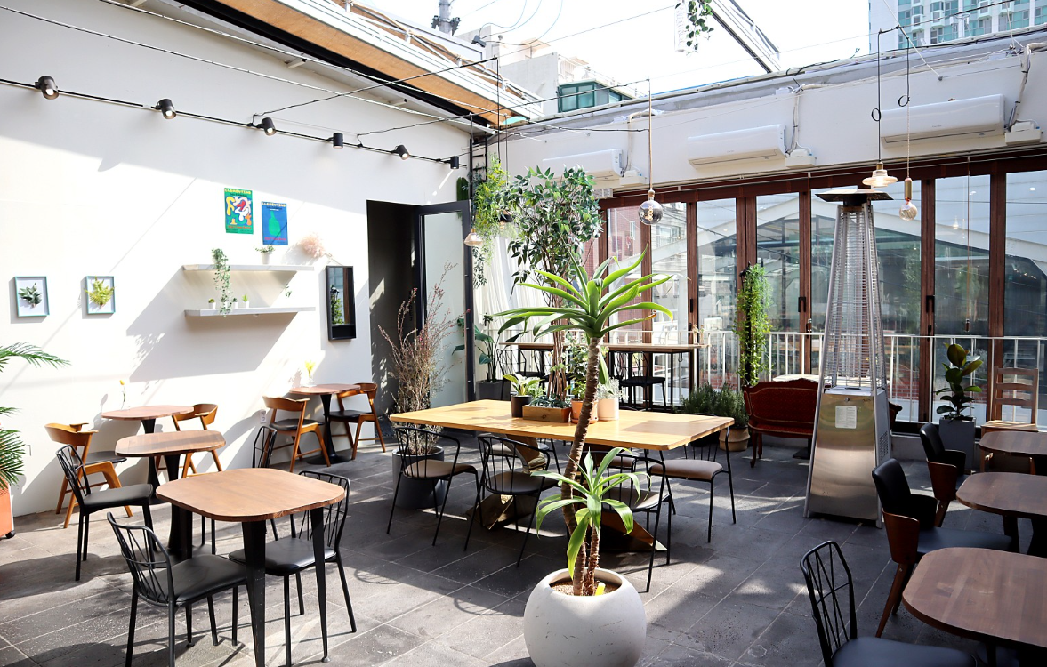 전포 디저트 카페, 포먼스(4 month) 아이팟 모양의 귀요미 무스케이크, 전포동 데이트